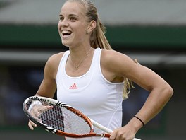 NIZOZEMSK RADOST. Arantxa Rusov slav wimbledonsk vtzstv nad Samanthou