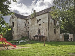 Zmek se spkou v Kosteln Vyd na Jindichohradecku