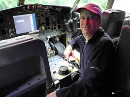 Bruce Campbell z Hillsboro ve stát Oregon v USA bydlí v letounu Boeing 727. 
