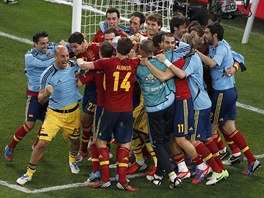 JSME ZASE VE FINÁLE! Fotbalisté Španělska právě postoupili do třetího finále...