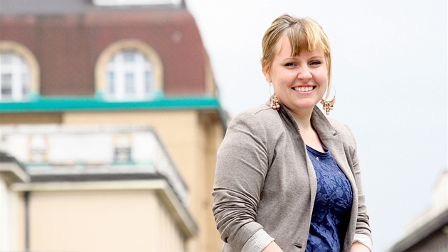 Úspná absolventka Kateina Bahová vystudovala mezinárodní vztahy na...