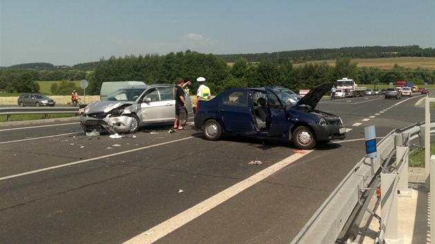 Vážná dopravní nehoda na obchvatu Třemošné.