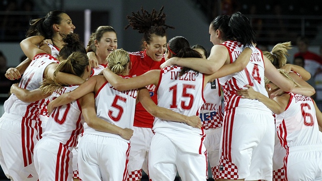 CHORVATSKÁ RADOST. Basketbalistky Chorvatska se propracovaly na olympijské hry.