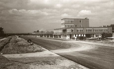 ídicí v získala svj konený vzhled na zaátku roku 1987.