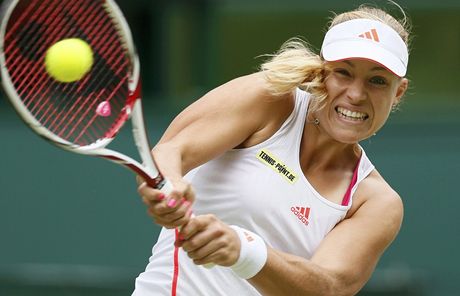 SNAHA. Angelique Kerberov prohrla v semifinle Wimbledonu s Agnieszkou