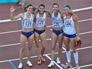 MÁME BRONZ! Členky české štafety na 4x400 m (zleva) Zuzana Hejnová, Jitka