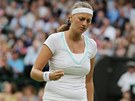 JET ZABOJUJU! Petra Kvitová ve tvrtfinále Wimbledonu.
