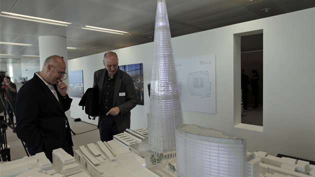 Model nejvy budovy v Evrop - londnskho mrakodrapu The Shard.