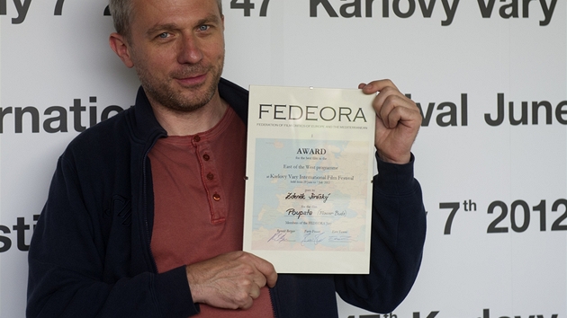 Cenu Federace filmovch kritik z Evropy a Stedomo - Fedeora obdrel Zdenk Jirsk za film Poupata. 