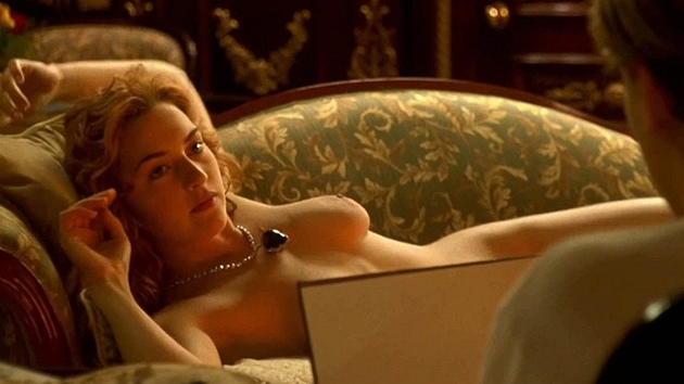 Kate Winsletová ve filmu Titanic (1997) 