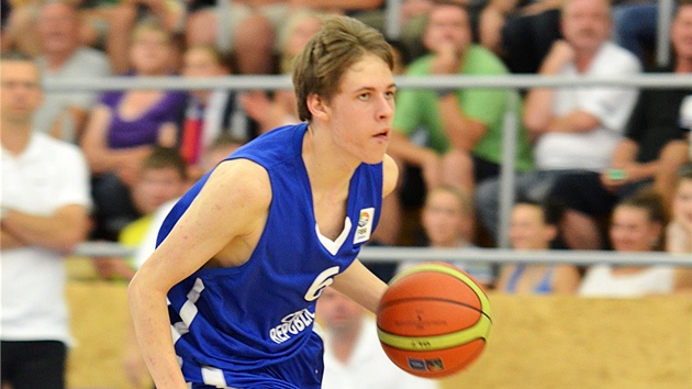 �eský basketbalista Radovan Kou�il se �ítí k �eckého ko�i.
