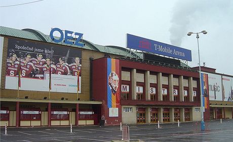 DOMA V HOLEOVICÍCH. V hale vedle praského výstavit bude psobit Sparta i tým KHL HC Lev.