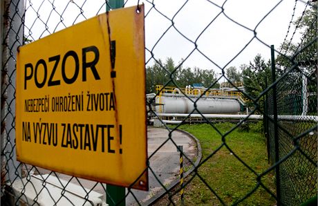 Jeden ze sklad ropných produkt má státní spolenost epro v Pedonínu v Ústeckém kraji.