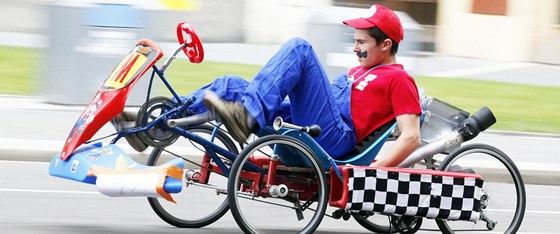 Závod lapacích vozítek v Hradci Králové je souástí seriálu mistrovství Evropy.