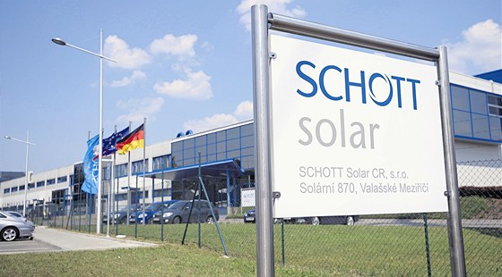 Valaské Meziíí sice pijde o firmu Schott solar, ale za rok pijme dalí lidi nová továrna Sonax.