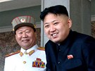 Severokorejský vdce Kim ong-un a elní pedstavitelé armády o Rjong-haj