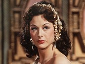 Herečka Hedy Lamarrová v hlavní roli ve filmu Samson a Dalila.