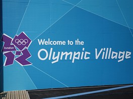 VÍTEJTE! Olympijská vesnice v Londýn u je pipravena.