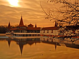 Termální jezero v Hévízu