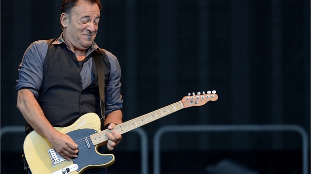 Bruce Springsteen se svou skupinou The E Street Band vystoupil v Edenu.