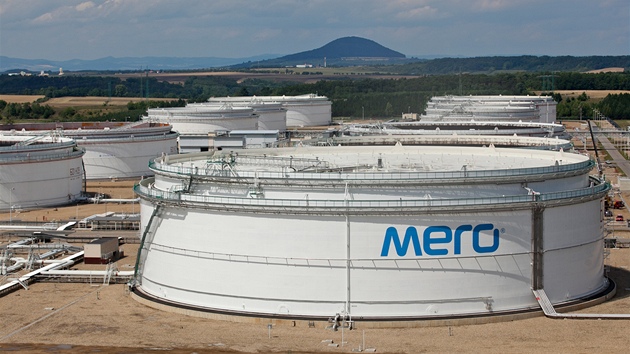 V podniku Mero spravují ropné rezervy České republiky(18. července 2012, Nelahozeves).