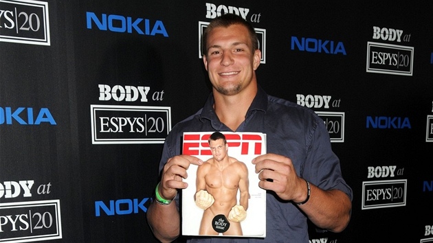 Hr americkho fotbalu Rob Gronkowski s magaznem ESPN