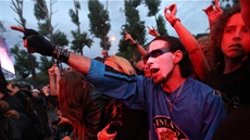 Fanou�ci p�i vystoupení skupiny Nightwish na festivalu Masters of Rock 2012