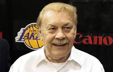 Jerry Buss, majitel Los Angeles Lakers