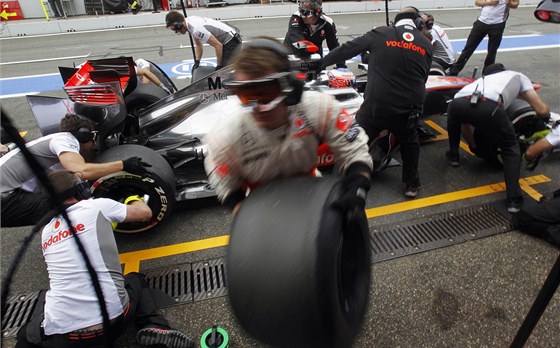 Jenson Button s vozem McLaren