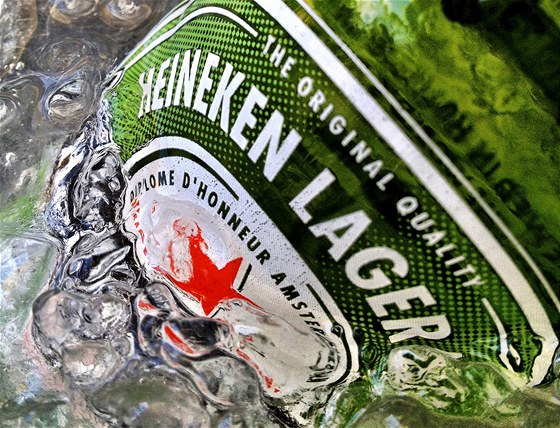 Západoevropské prodeje spolenosti Heineken padají.