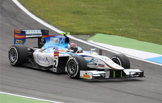 Josef Král s vozem týmu Addax v Hockenheimu pi závod GP2.