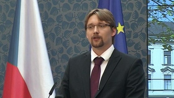 Ministr dopravy Pavel Dobeš na tiskové konferenci