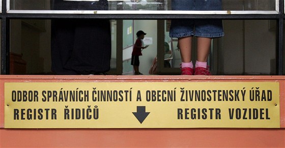 Registr idi  a registr vozidel na mstském úad, problémy s centrálním