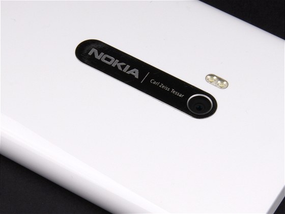 Nokia Lumia 900