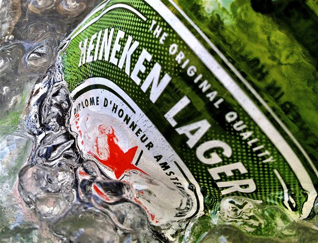 Heinekenu klesl provozní zisk. Na vině jsou prodeje piva ve Vietnamu