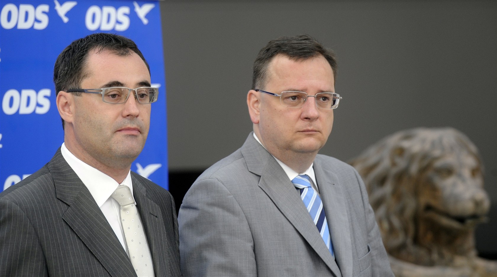 Pokud premiér Ne�as podruhé p�edlo�í stejný balí�ek s vy��ími dan�mi a spojí s tím d�v�ru vlád�, budu proti, hlásí poslanec Boris ��astný.