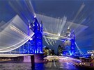 Slavnostní zahájení olympijských her v Londýn - Tower Bridge.