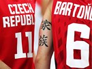 ínské tetování na pai eské basketbalistky Kateiny Bartoové (28. ervence