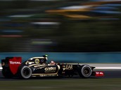 SILN LOTUS. Romain Grosjean si v kvalifikaci Velk ceny Maarska formule 1