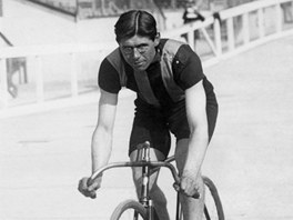 STÍHA. Britský dráhový cyklista Leon Meredith získal na olympijských hrách v...