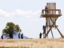 Rozhledna stoj na okraji tebn jmy a skt pohled na uheln safari, okoln...