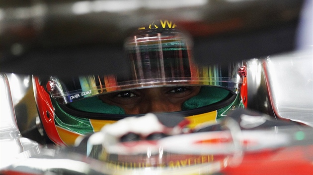 Lewis Hamilton pi prvnm trninku na Velkou cenu Nmecka.