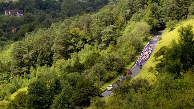 Olympijsk silnin zvod jednotlivc, na snmku stoupaj cyklist na londnsk Box Hill. (28. ervence 2012)