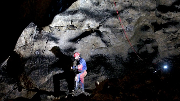 Obrovsk zjem turist o prohldky B skly pekvapily i speleology.