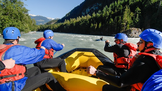 Fotme za kad situace! A je to rafting na divok ece v Kanad nebo splut letn Lunice