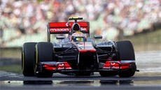 PRO VÍTĚZSTVÍ. Lewis Hamilton v kvalifikaci Velké ceny Maďarska formule 1.