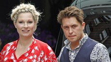 Mark Owen s man�elkou