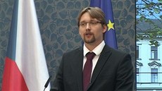 Ministr dopravy Pavel Dobe� na tiskové konferenci