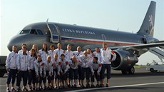 FANDTE NÁM. eské basketbalistky míí na olympijské hry do Londýna. Dopraví je