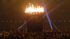 OČEKÁVANÝ MOMENT. Olympijský oheň už plane, londýnská olympiáda začala. V